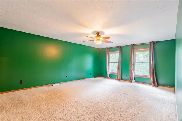 $399,900 | 10 Inverness Drive, Bloomington, IL 61701