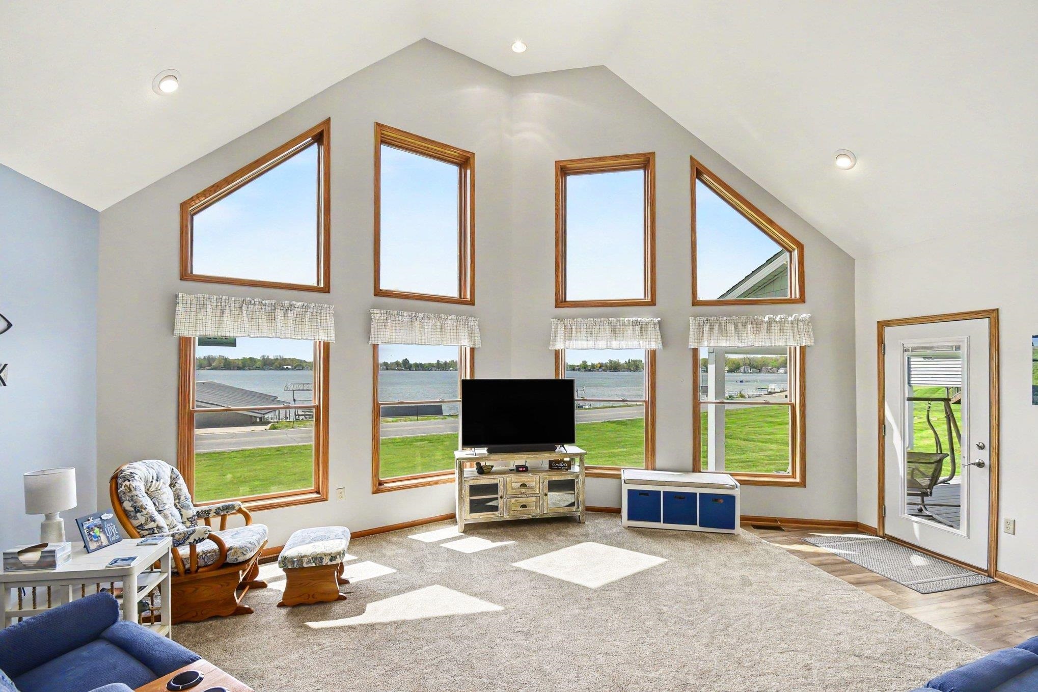 6628 Spinnaker Road Crystal, MI 48818 - Photo 16 of 40
