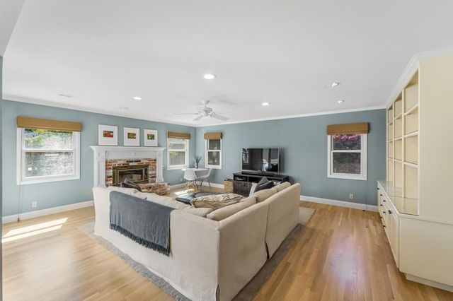 $2,300,000 | 424 South Genevieve Lane, San Jose, CA 95128