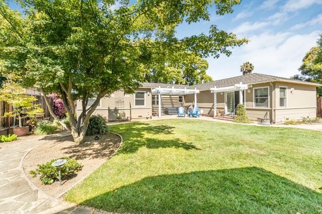 $2,300,000 | 424 South Genevieve Lane, San Jose, CA 95128