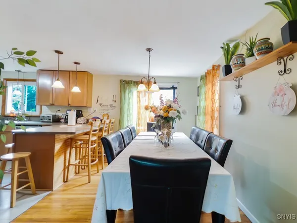 $3,200 | 7189 Coventry Road North, Manlius, NY 13057