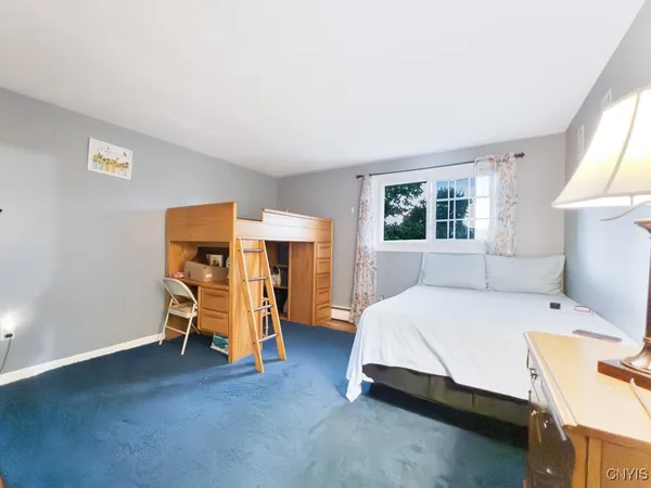 $3,200 | 7189 Coventry Road North, Manlius, NY 13057