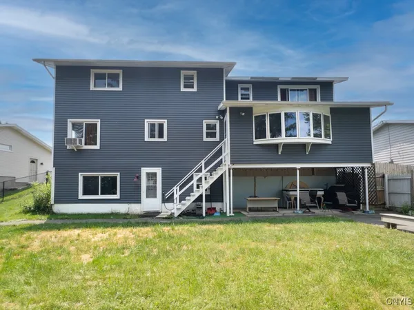 $3,200 | 7189 Coventry Road North, Manlius, NY 13057