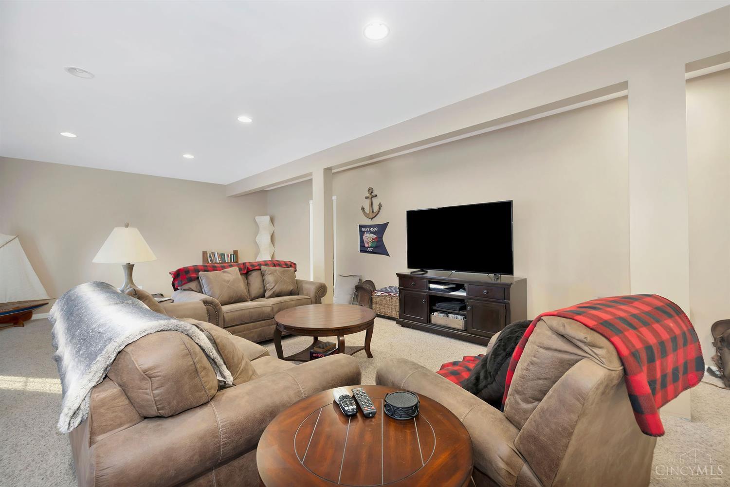 7435 Thompson Road Cincinnati, OH 45247 - Photo 35 of 53 Gallery Image 35