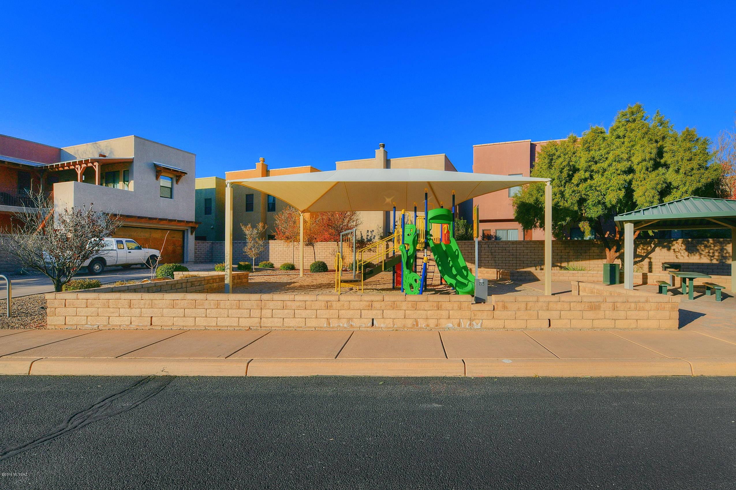 312 East Croydon Park Road Tucson, AZ 85704 - Photo 30 of 33