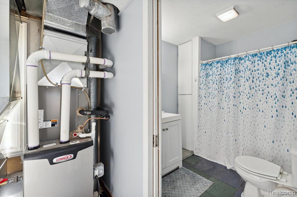 23740 Carleton West Road Belleville, MI 48111 - Photo 20 of 43