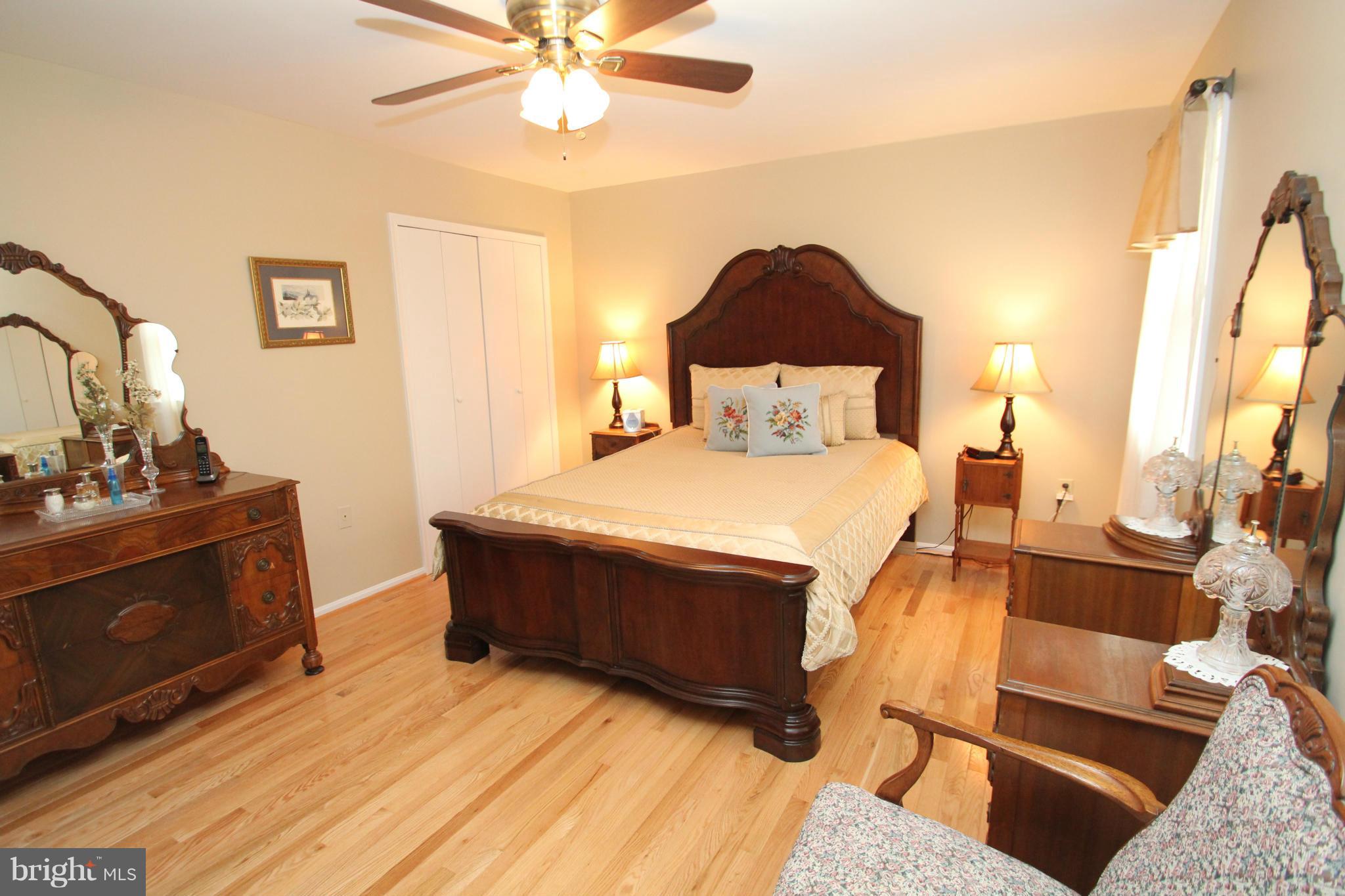 9040 Brook Ford Road Burke, VA 22015 - Photo 13 of 25 Bedroom (Master)