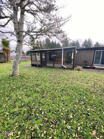 2719-2721 Northeast Holmes Road Lincoln City, OR 97367 - Photo 30 of 33 2721