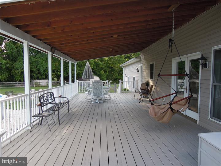300 Maple Lane Riegelsville, PA 18077 - Photo 21 of 25 Deck