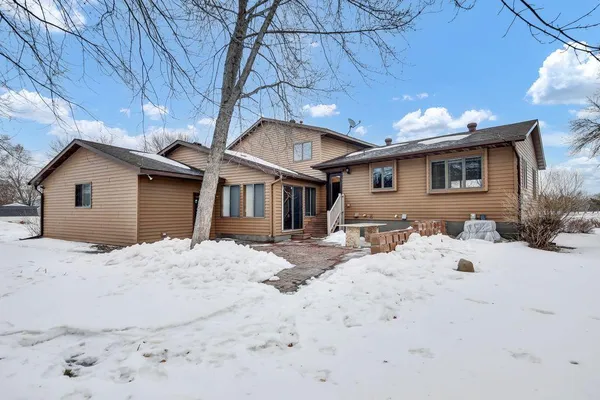 $399,900 | 17473 Fairway Circle, Cold Spring, MN 56320