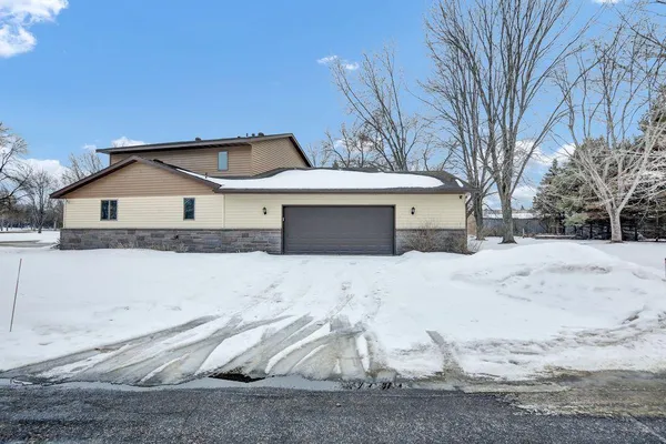 $399,900 | 17473 Fairway Circle, Cold Spring, MN 56320