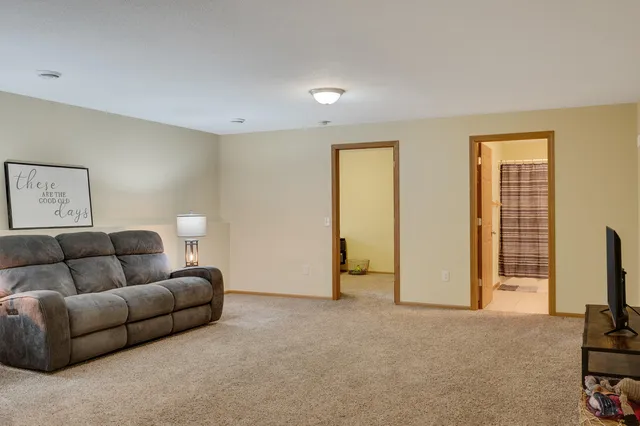 $324,900 | 2026 Crooked Avenue, Holmen, WI 54636