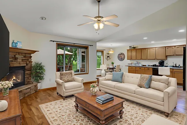 $324,900 | 2026 Crooked Avenue, Holmen, WI 54636