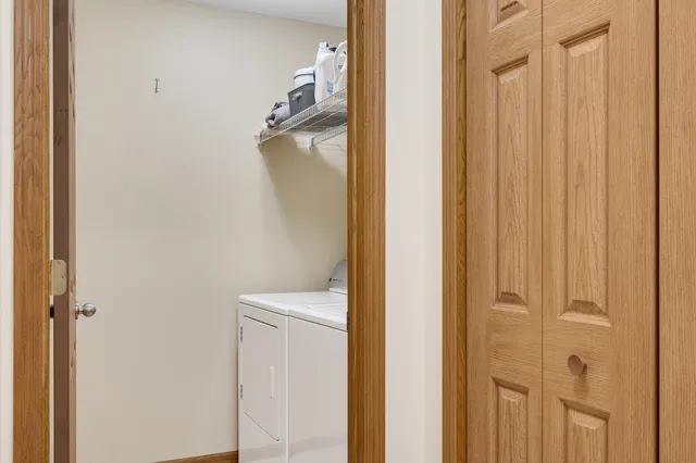 $324,900 | 2026 Crooked Avenue, Holmen, WI 54636