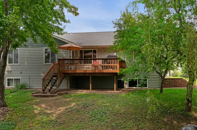 $324,900 | 2026 Crooked Avenue, Holmen, WI 54636