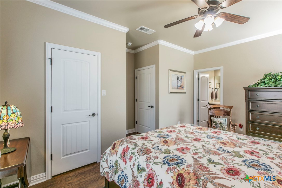 1735 Alta Vista Loop Temple, TX 76502 - Photo 21 of 41 Secondary Bedroom #2