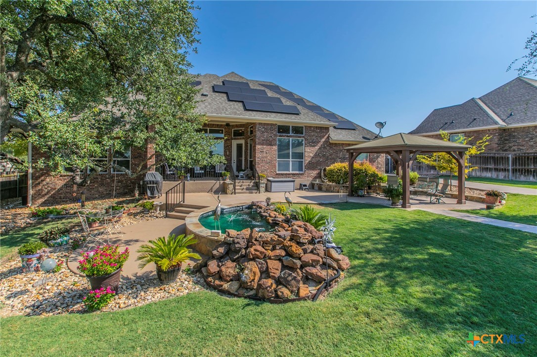 1735 Alta Vista Loop Temple, TX 76502 - Photo 31 of 41 Beautiful Backyard