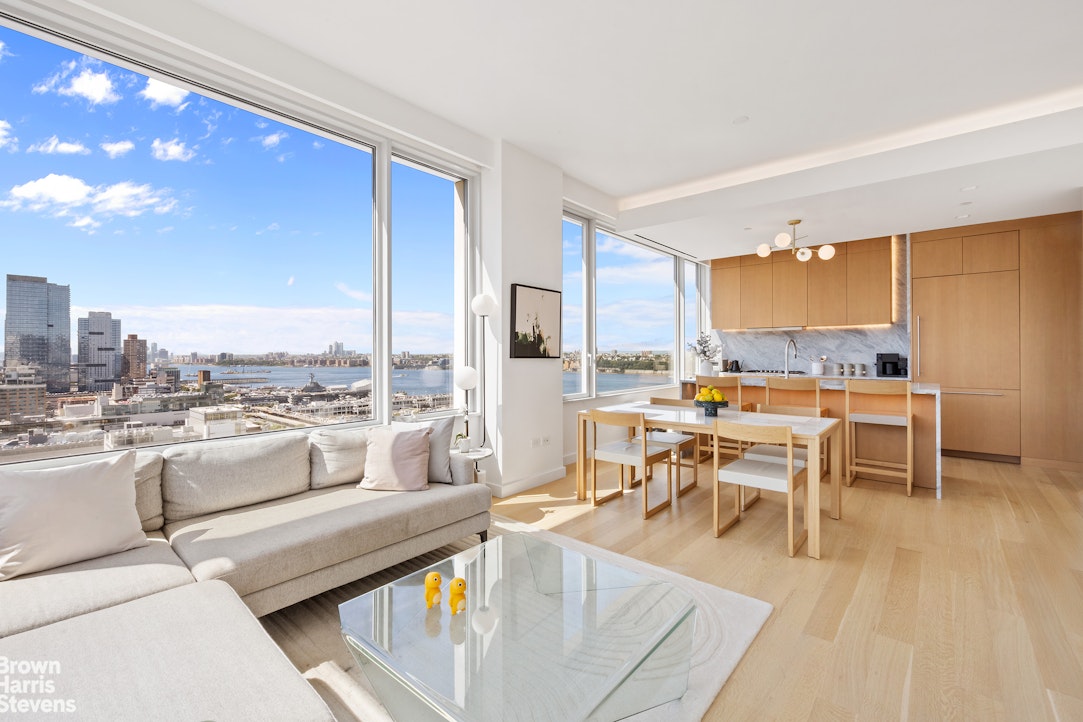 611 West 56th Street, Unit 25A Manhattan, NY 10019 - Photo 4 of 19