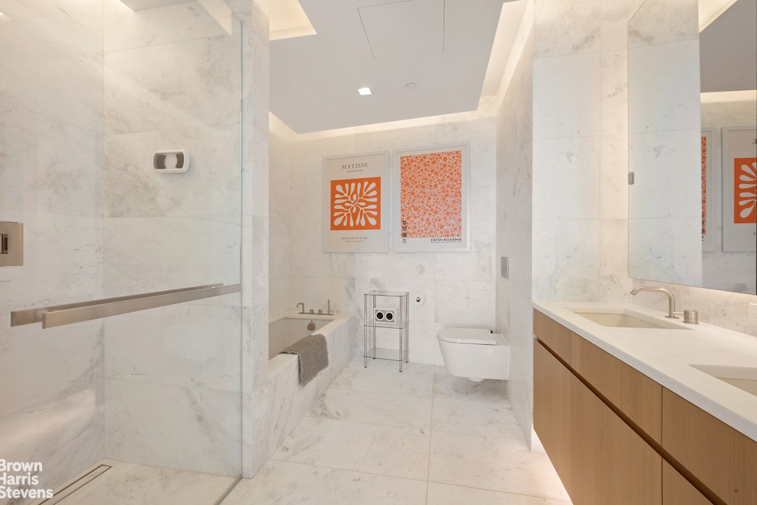 611 West 56th Street, Unit 25A Manhattan, NY 10019 - Photo 8 of 19