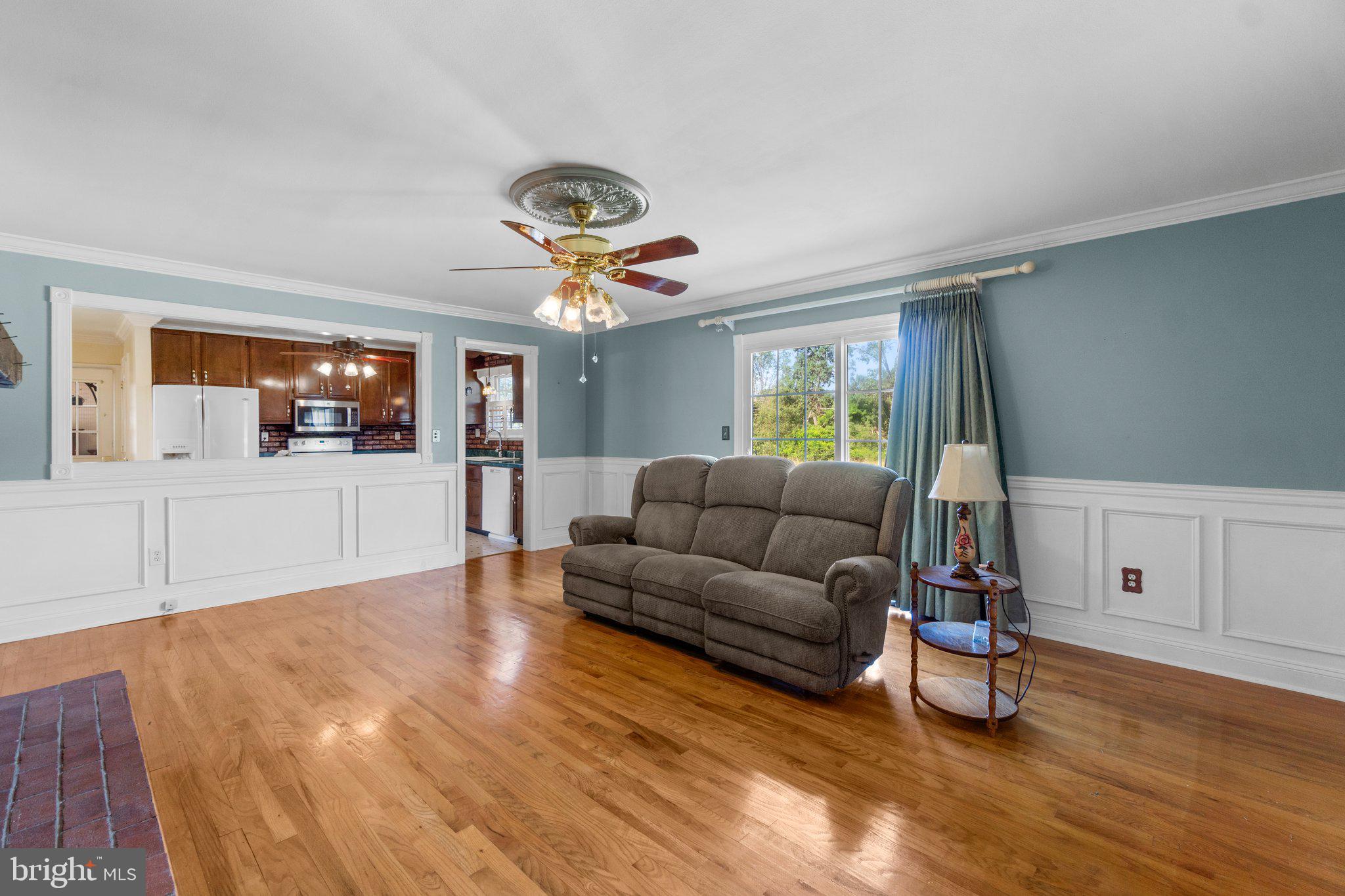 4216 Sykesville Road Finksburg, MD 21048 - Photo 4 of 28 Family Room