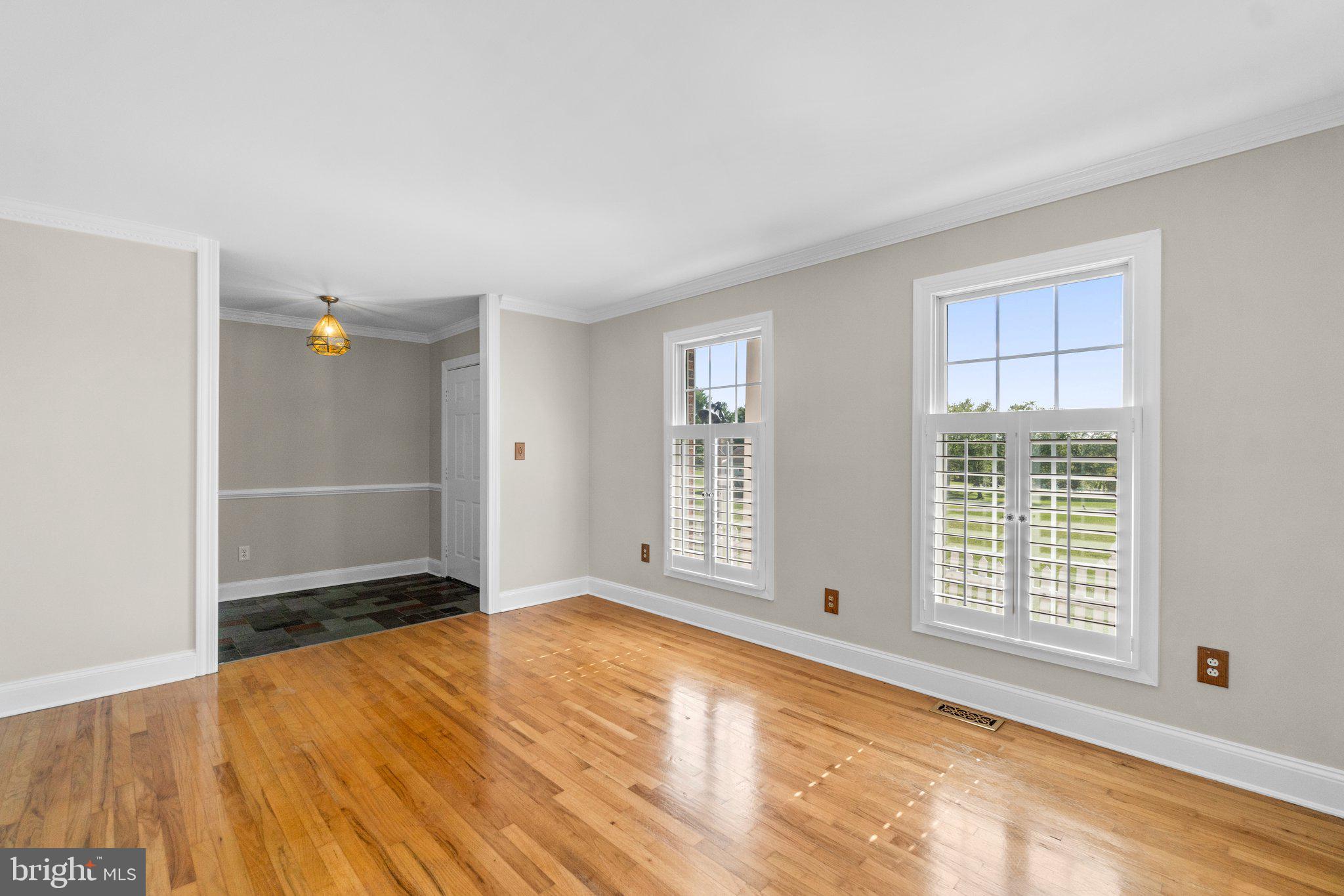 4216 Sykesville Road Finksburg, MD 21048 - Photo 5 of 28 Living Room