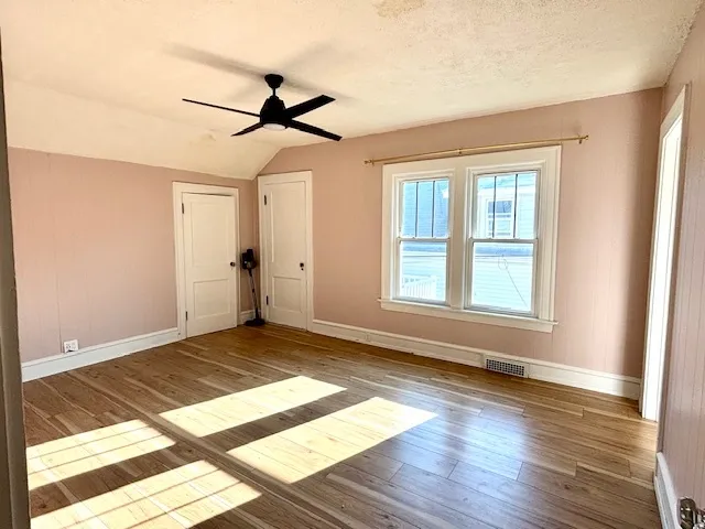 $283,500 | 2118 Cooper Avenue, Sheboygan, WI 53083