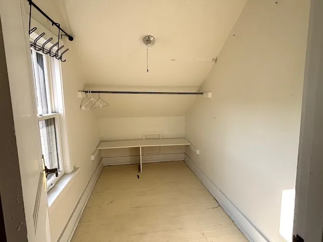 $283,500 | 2118 Cooper Avenue, Sheboygan, WI 53083