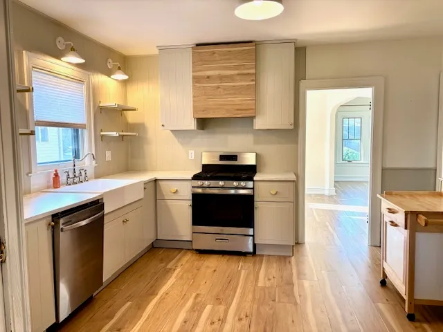 $283,500 | 2118 Cooper Avenue, Sheboygan, WI 53083