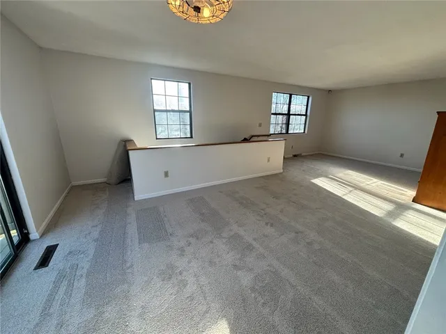 $309,900 | 402 Pinewood Drive, Smithfield, RI 02917