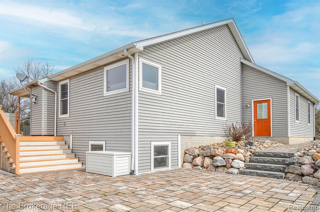 5491 North Gale Road Davison, MI 48423 - Photo 9 of 53
