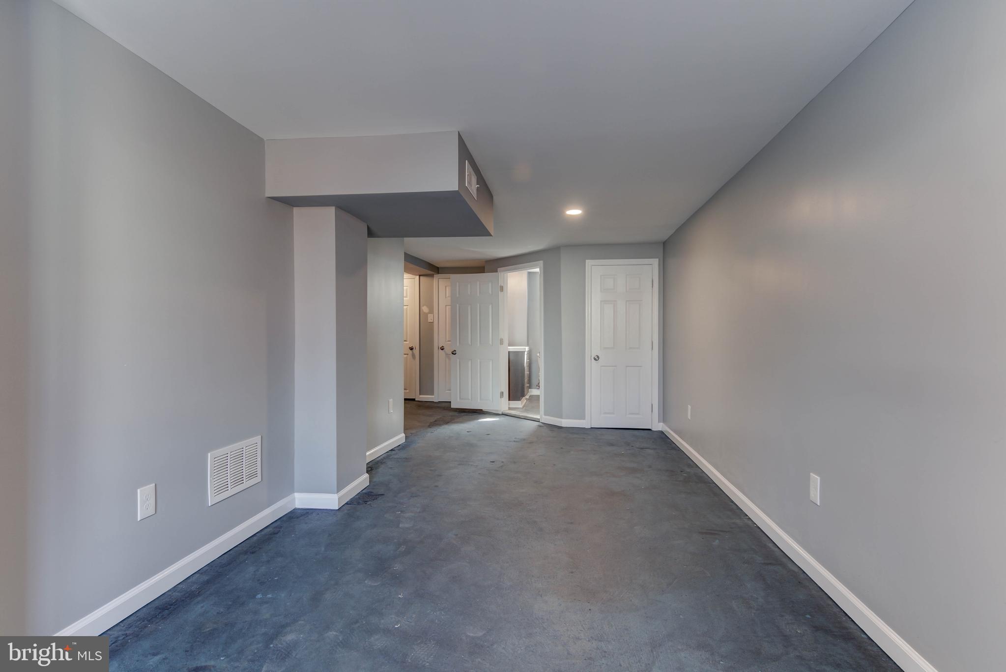 738 Bennington Road Folcroft, PA 19032 - Photo 20 of 21