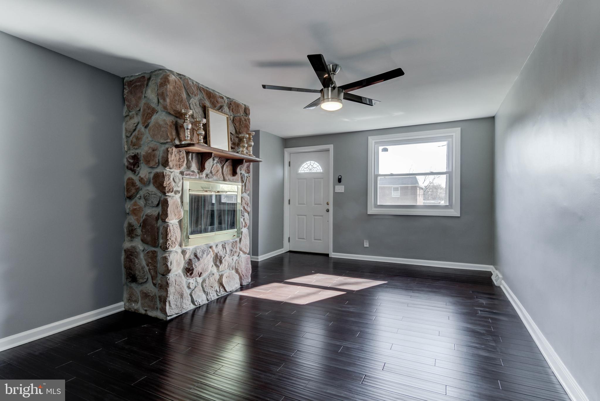 738 Bennington Road Folcroft, PA 19032 - Photo 5 of 21