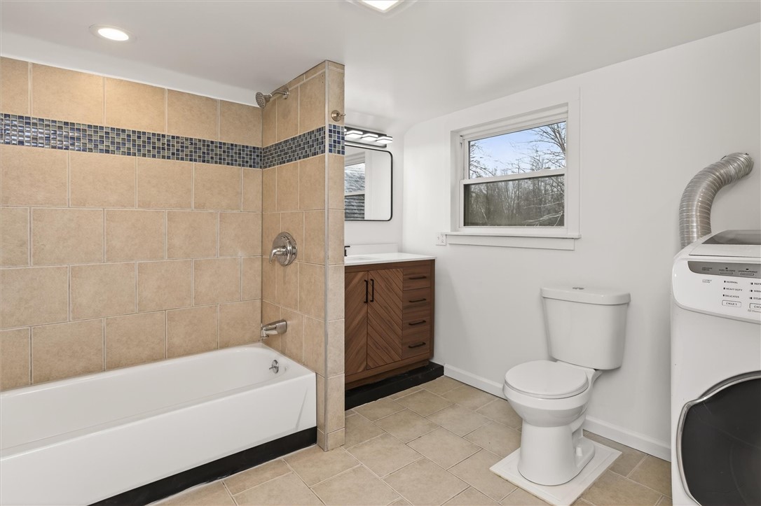 8751 West Canal Road Sweden, NY 14420 - Photo 28 of 34 upstairs bathroom