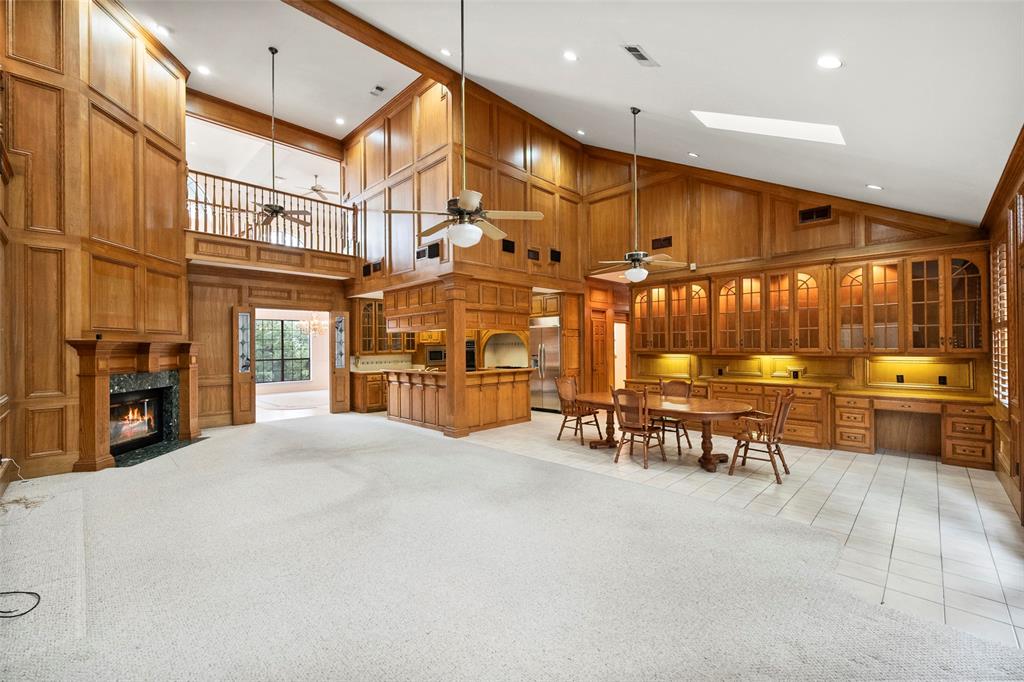 217 Williams Road Fort Worth, TX 76120 - Photo 7 of 36