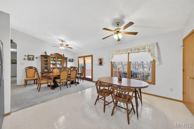 $224,900 | 320 Constitution Avenue, De Soto, MO 63020