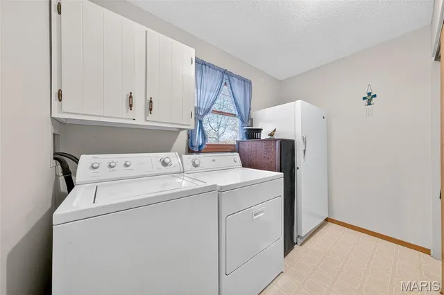 $224,900 | 320 Constitution Avenue, De Soto, MO 63020