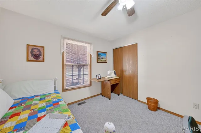 $224,900 | 320 Constitution Avenue, De Soto, MO 63020