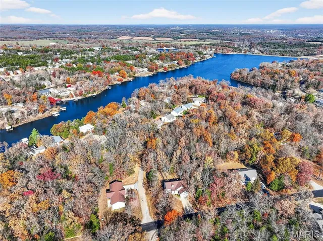 $224,900 | 320 Constitution Avenue, De Soto, MO 63020