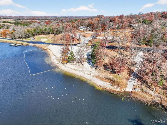 $224,900 | 320 Constitution Avenue, De Soto, MO 63020