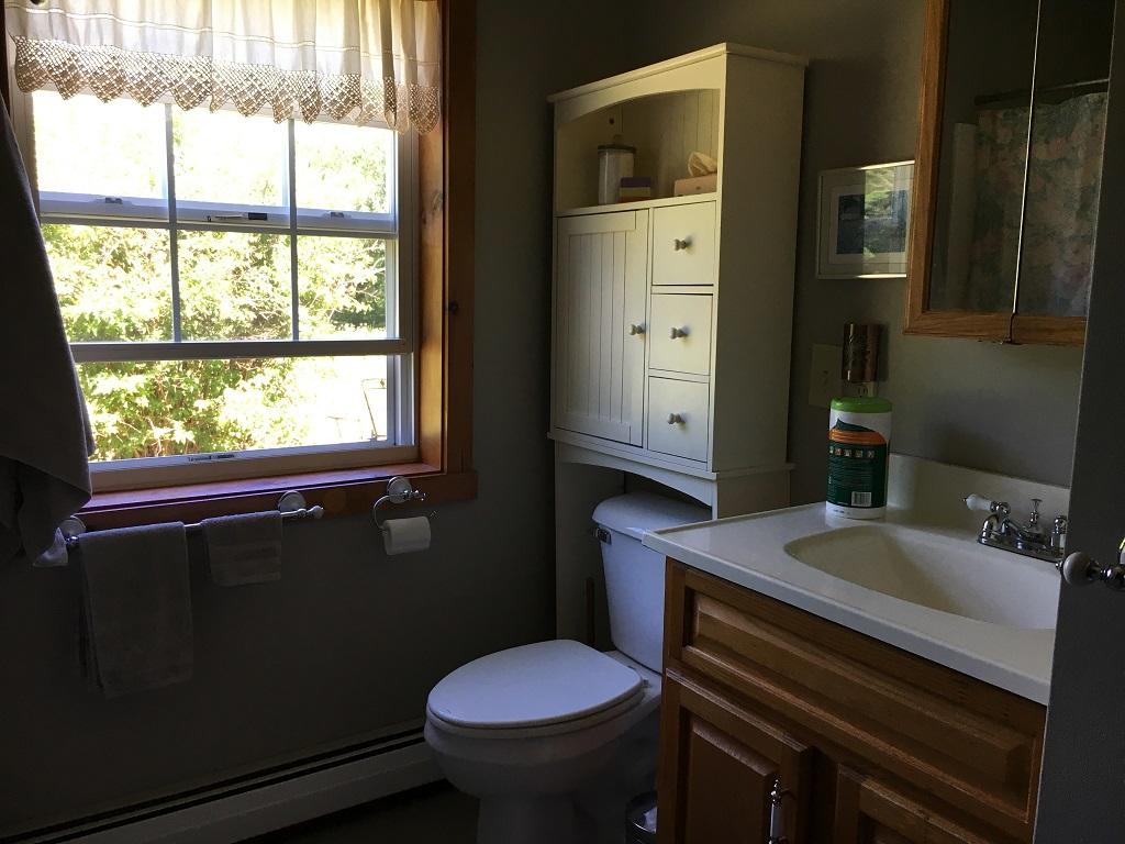 161 Dixon Road Clinton, ME 04927 - Photo 12 of 18 Bathroom