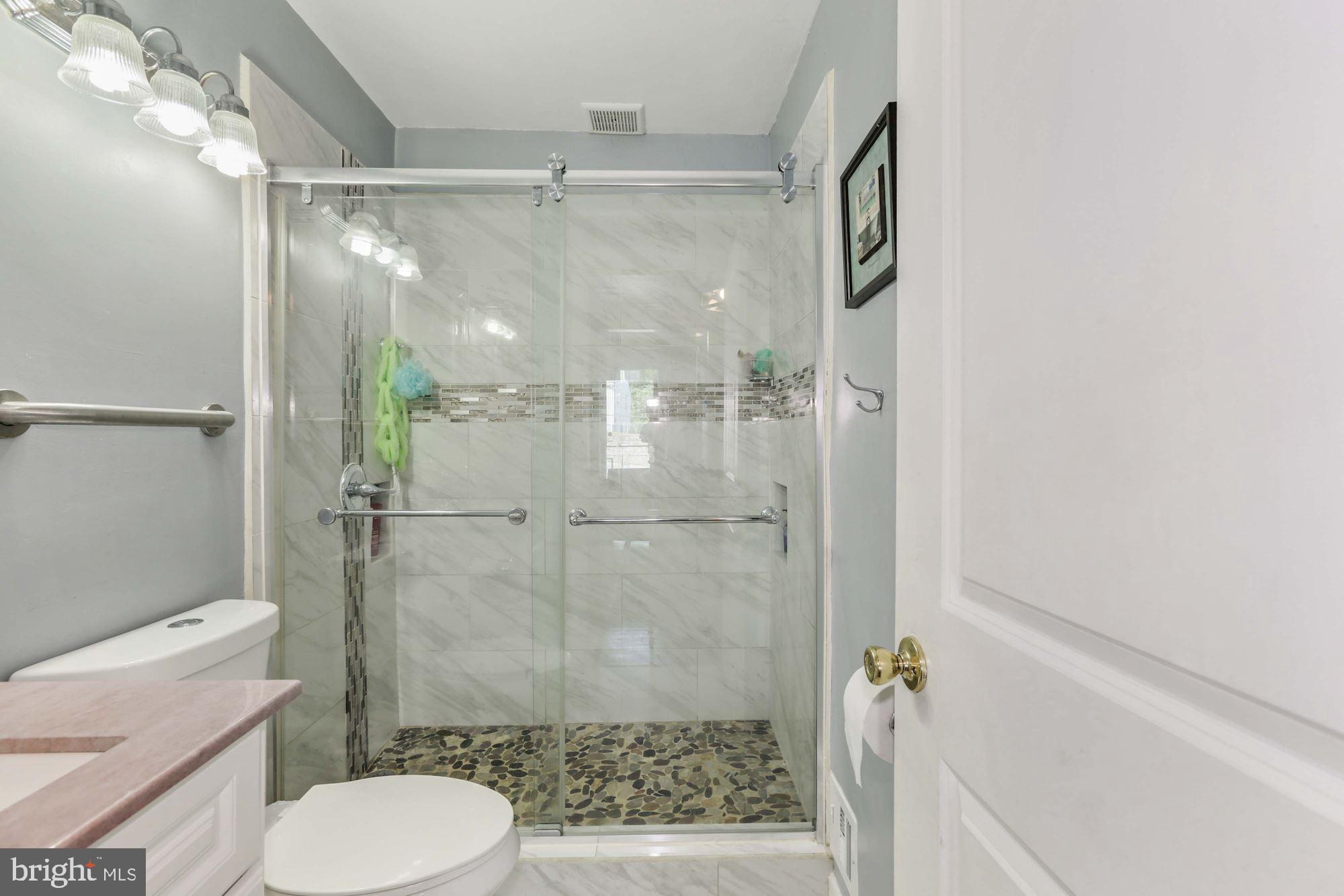 7763 Emerson Road Hyattsville, MD 20784 - Photo 12 of 28 Gallery Image 12