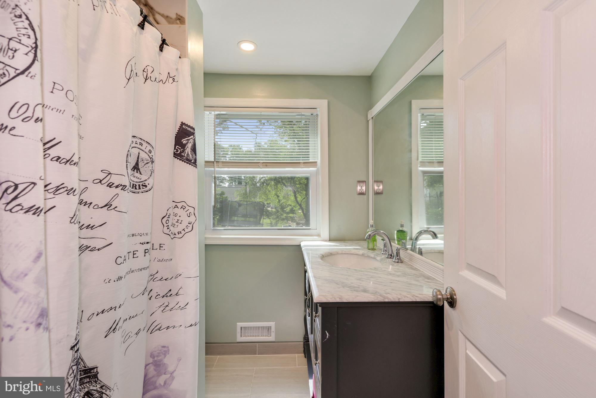7763 Emerson Road Hyattsville, MD 20784 - Photo 19 of 28 Gallery Image 19