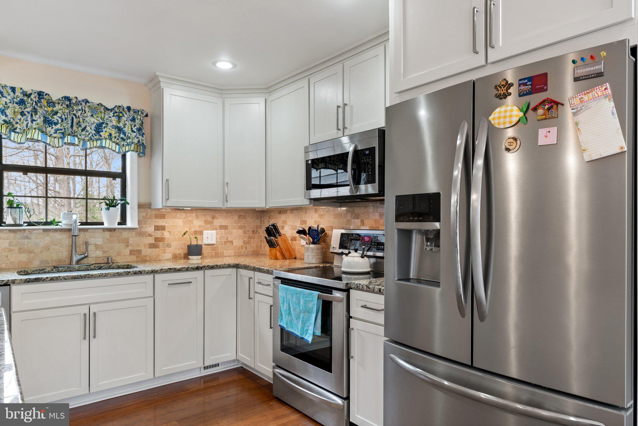 5035 Courtneys Corner Road Sumerduck, VA 22742 - Photo 23 of 71 Stainless Appliances
