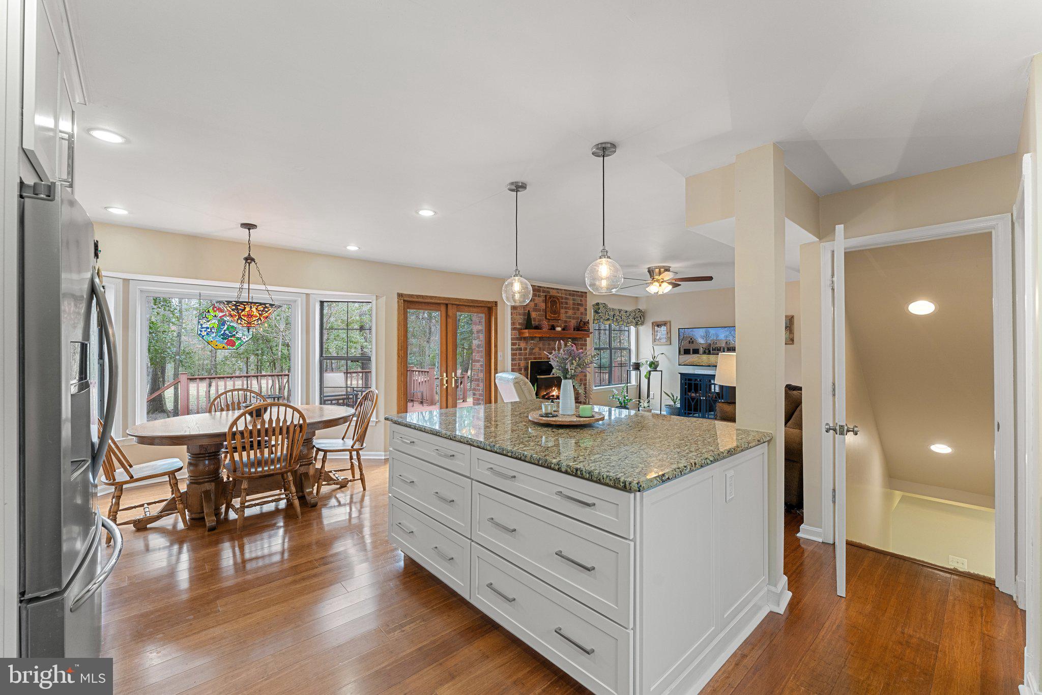 5035 Courtneys Corner Road Sumerduck, VA 22742 - Photo 31 of 71 Spacious Kitchen