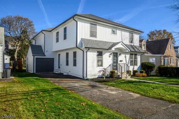 $1,090,000 | 96 South Parkway, Clifton, NJ 07014
