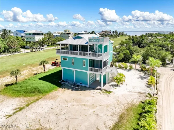 $1,499,000 | 4500 Seair Lane, Captiva, FL 33924