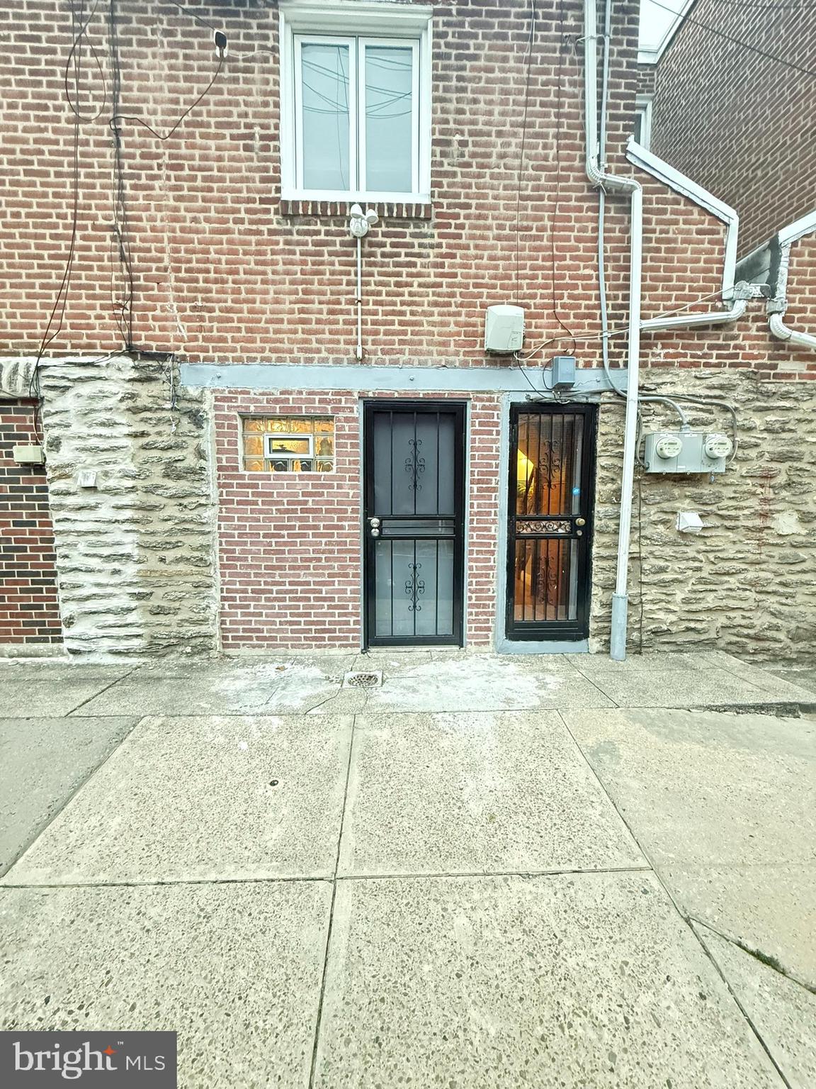 7547 Beverly Road Philadelphia, PA 19138 - Photo 29 of 32 a view of entrance of the building