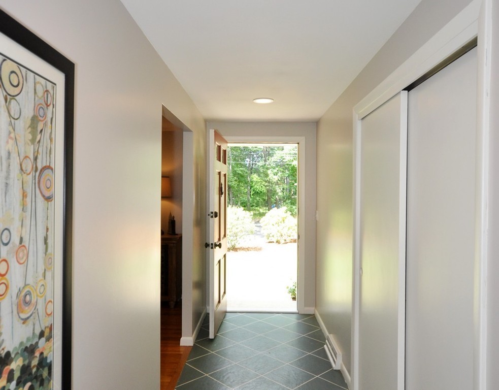 473 Powder Mill Road Concord, MA 01742 - Photo 2 of 14 Gallery Image 2