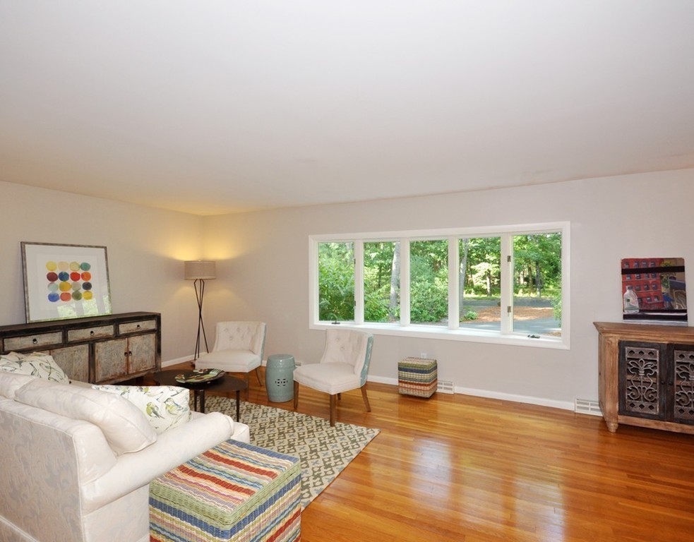 473 Powder Mill Road Concord, MA 01742 - Photo 3 of 14 Gallery Image 3
