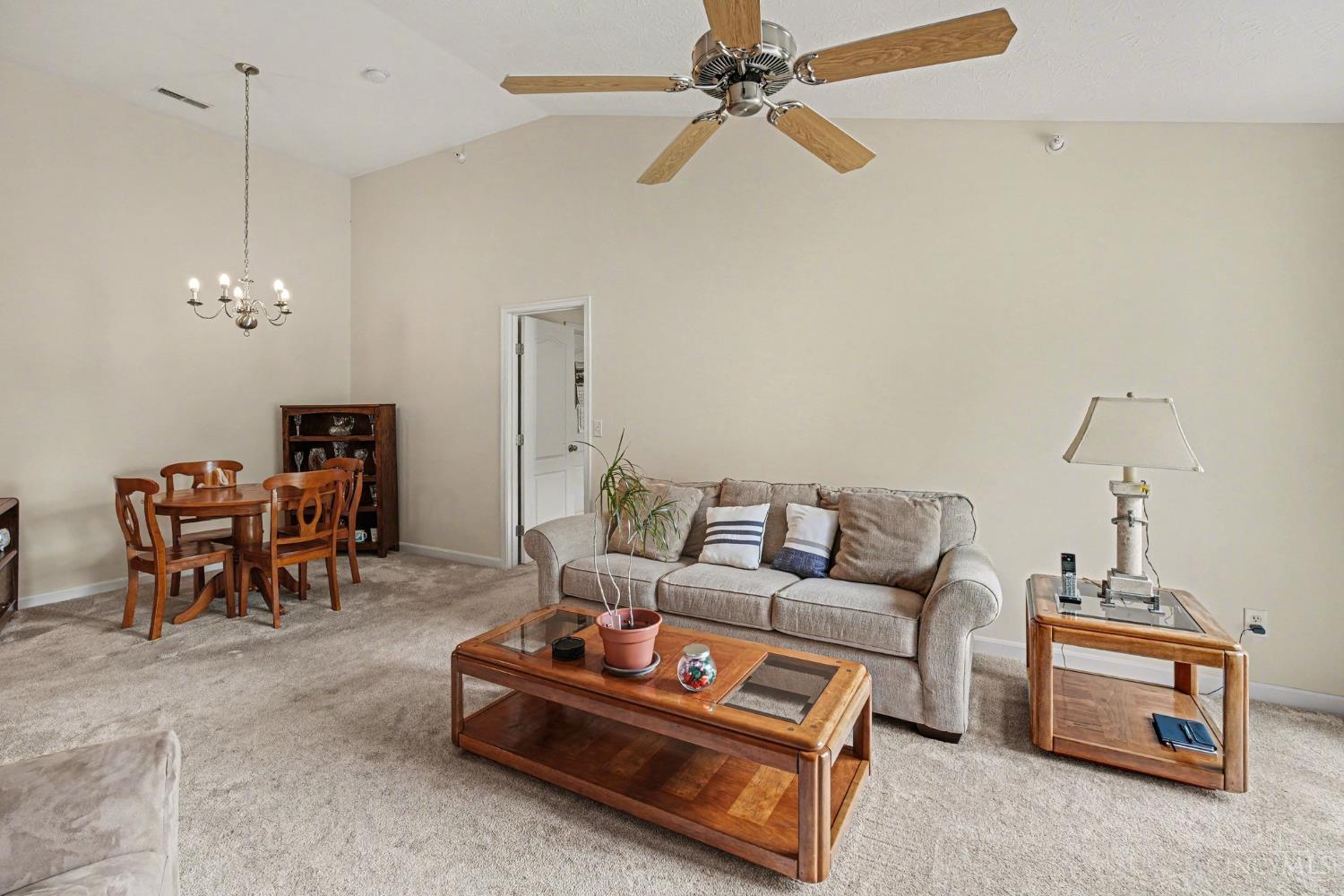 4563 Foley Road, Unit 11 Cincinnati, OH 45238 - Photo 4 of 16